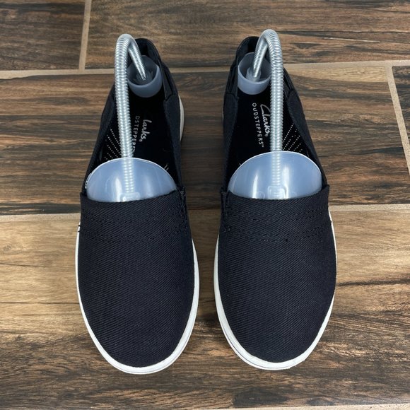Clarks Cloudsteppers Breeze Step Womens Sz 6.5 Wide Shoes Black Comfort Slip Ons - Picture 12 of 14